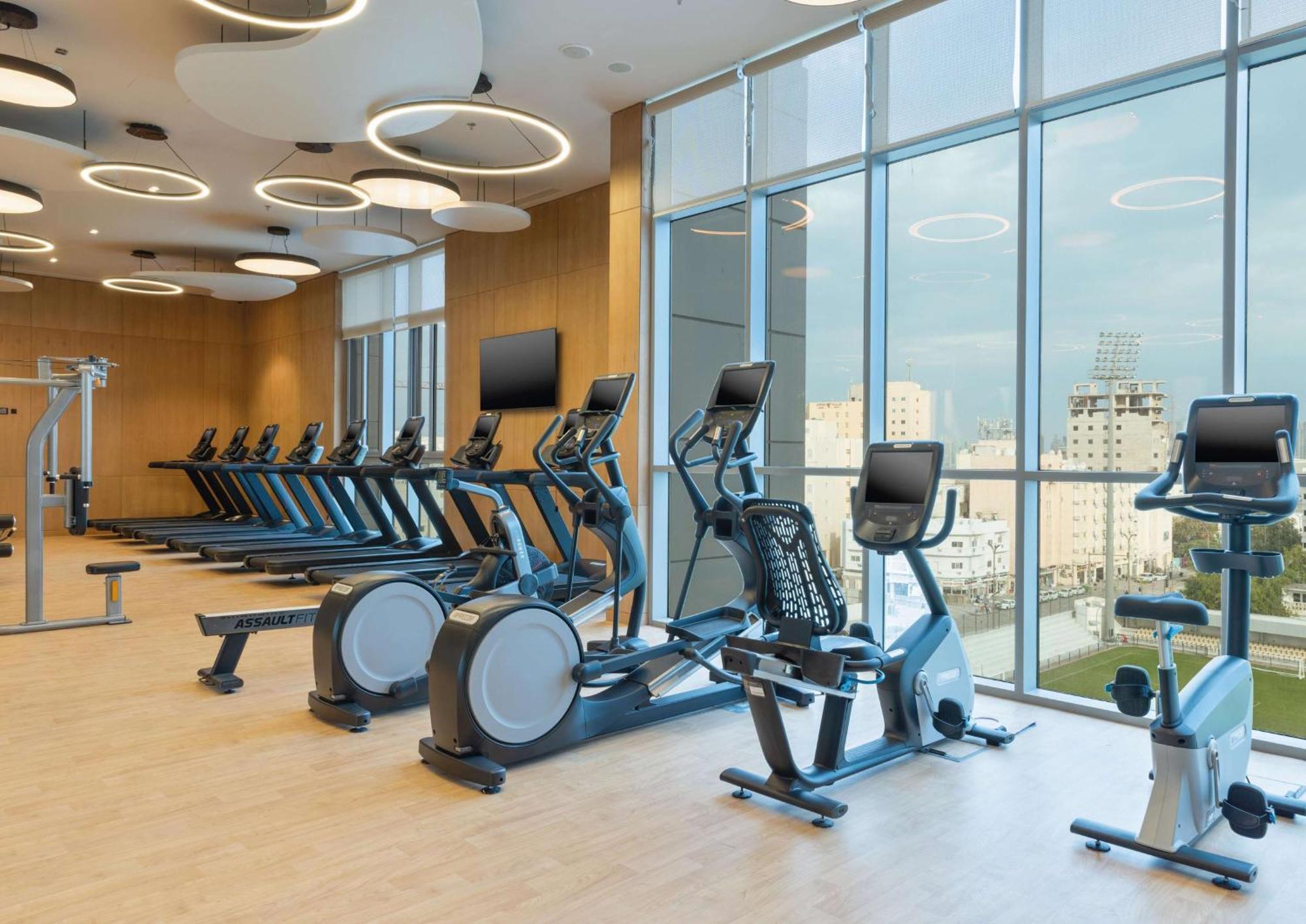 Embassy Suites By Hilton Doha Old Town Bagian luar foto